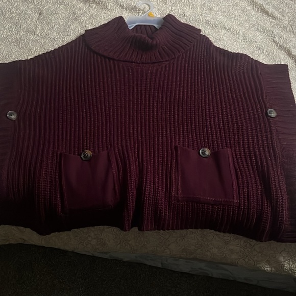 Burgundy saw by tantrums - Picture 2 of 3